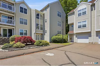 2390 State Street #2U, Hamden, CT 06517 - Photo 3