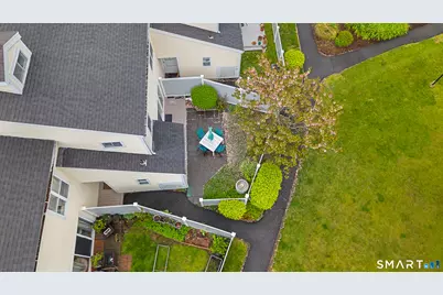 92 Limewood Avenue #C4, Branford, CT 06405 - Photo 5