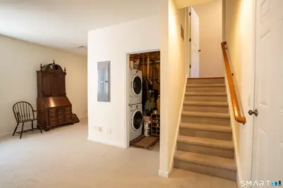 10 Lawrence Avenue #10, Danbury, CT 06810 - Photo 27