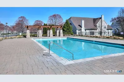 10 Lawrence Avenue #10, Danbury, CT 06810 - Photo 31