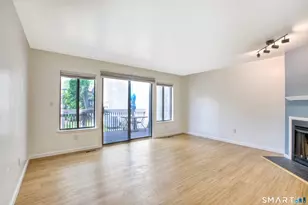 2289 Bedford St, Stamford, CT 06905 - Photo 7