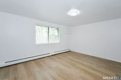 827 Blackstone Village #827, Meriden, CT 06450 - Photo 13