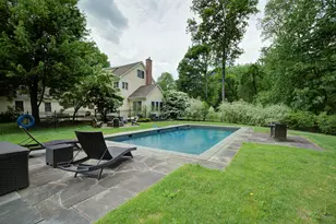701 Andrea Ct, Cheshire, CT 06410 - Photo 3