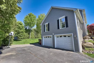 10 Fawn Meadow Drive, Naugatuck, CT 06770 - Photo 33