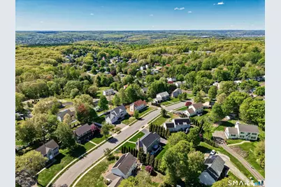 10 Fawn Meadow Drive, Naugatuck, CT 06770 - Photo 39