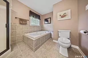 10 Fawn Meadow Dr, Naugatuck, CT 06770 - Photo 21