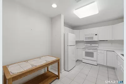 12 Tabor Circle, West Hartford, CT 06117 - Photo 7