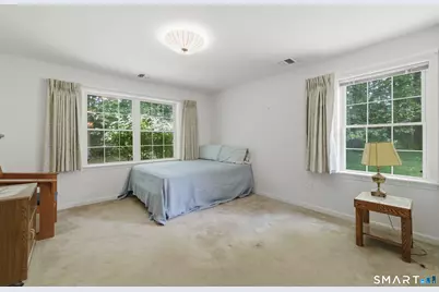 12 Tabor Circle, West Hartford, CT 06117 - Photo 11
