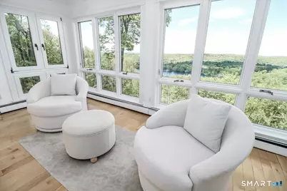 10 Hillcrest Court, Ridgefield, CT 06877 - Photo 9