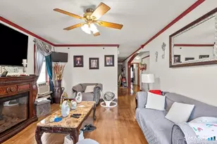 13 Button St, New Haven, CT 06519 - Photo 3