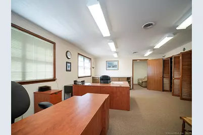 27 Lucy Street, Woodbridge, CT 06525 - Photo 19