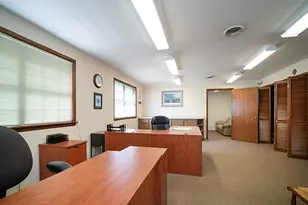 27 Lucy St, Woodbridge, CT 06525 - Photo 19