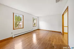 14 Colonial Ct, Cheshire, CT 06410 - Photo 3