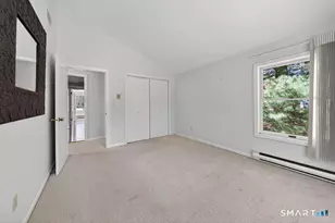 2 Spice Bush Ln, Branford, CT 06405 - Photo 17