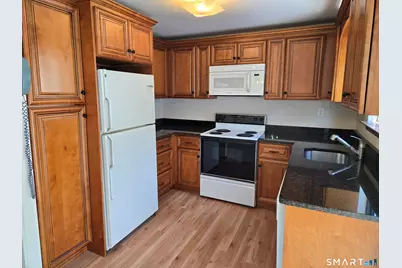 1 Churchill Way #1, Newington, CT 06111 - Photo 7