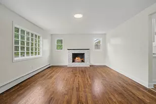19 Castle View Dr, Chester, CT 06412 - Photo 13