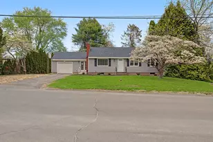 19 Castle View Dr, Chester, CT 06412 - Photo 35