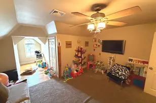35 Emerald Pines Rd, Waterbury, CT 06704 - Photo 33
