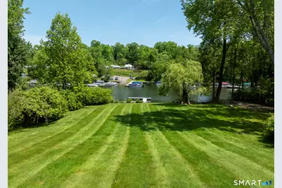 22 North Lake Shore Drive, Brookfield, CT 06804 - Photo 5