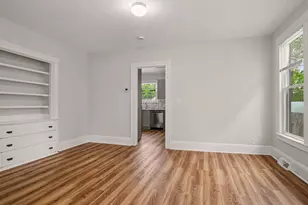 156 Hawthorne Ave, Derby, CT 06418 - Photo 9