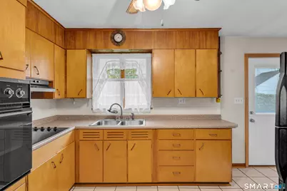 38 Irvingdell Place, East Lyme, CT 06333 - Photo 15