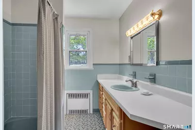38 Irvingdell Place, East Lyme, CT 06333 - Photo 19
