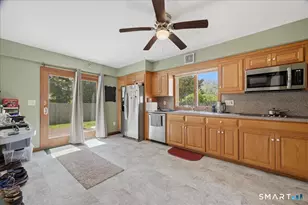 26-28 Gurley Rd, East Lyme, CT 06333 - Photo 13