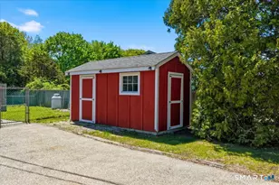 26-28 Gurley Rd, East Lyme, CT 06333 - Photo 7