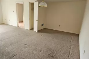 12 Water St, Groton, CT 06355 - Photo 3
