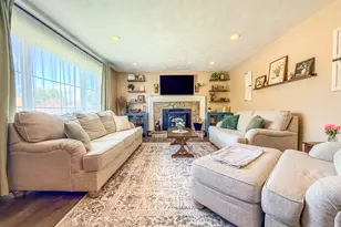 14 Lynn Ave, Plymouth, CT 06786 - Photo 7