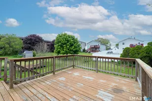 217 Short Beach Rd, Stratford, CT 06615 - Photo 31