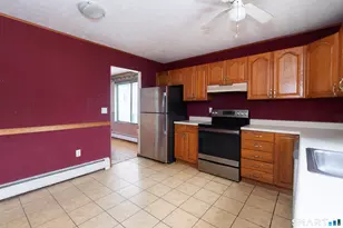 217 Short Beach Rd, Stratford, CT 06615 - Photo 17