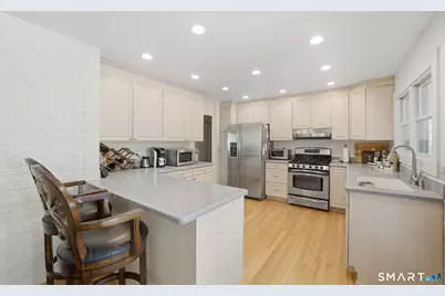 190 Red Fox Road, Stamford, CT 06903 - Photo 5