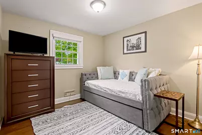 125 Pepperidge Circle, Fairfield, CT 06824 - Photo 19