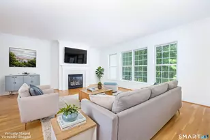 9 Ashton Cir, Simsbury, CT 06070 - Photo 5