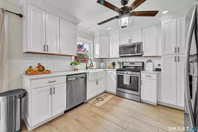2 Berkshire Drive, Danbury, CT 06811 - Photo 11