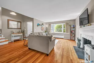 2 Berkshire Dr, Danbury, CT 06811 - Photo 5