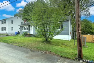 14 Horseshoe Dr, Waterbury, CT 06706 - Photo 3