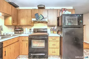 14 Horseshoe Dr, Waterbury, CT 06706 - Photo 15