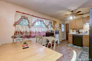 14 Horseshoe Dr, Waterbury, CT 06706 - Photo 11