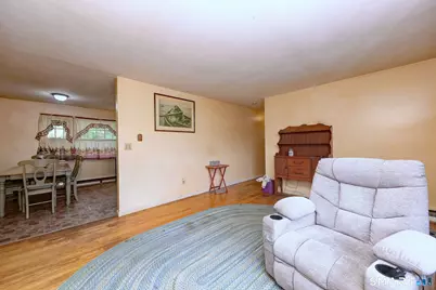 14 Horseshoe Drive, Waterbury, CT 06706 - Photo 9