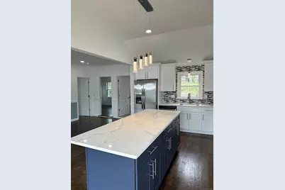 300 Birmingham Street, Bridgeport, CT 06606 - Photo 7