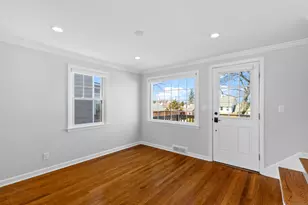 36 Ocean Dr E, Stamford, CT 06902 - Photo 7