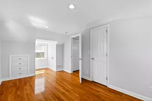 36 Ocean Dr E, Stamford, CT 06902 - Photo 15