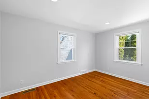 36 Ocean Dr E, Stamford, CT 06902 - Photo 9