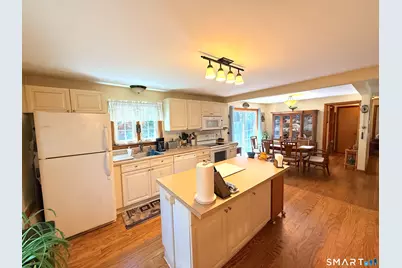 142 Lois Street, Torrington, CT 06790 - Photo 21