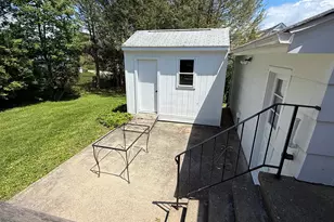 26 Maple St, Trumbull, CT 06611 - Photo 7