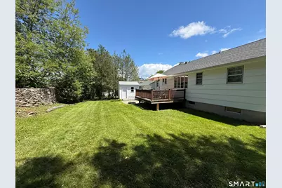 26 Maple Street, Trumbull, CT 06611 - Photo 5