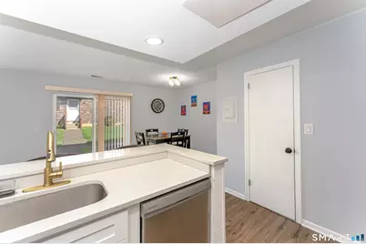 330 Short Beach Road #F8, East Haven, CT 06512 - Photo 5