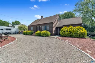 8 Chapel Hill Rd, Montville, CT 06370 - Photo 33